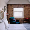 Отель Artist Residence London, фото 4