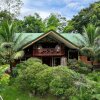 Отель House in La Fortuna with Jacuzzi & Pool в Сан-Карлосе