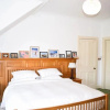 Отель Beautiful & Bright Three Bedroom Home, фото 13