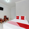 Отель OYO 92290 Hotel Permata Sari, фото 15