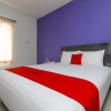Отель RedDoorz near Universitas Pelita Harapan Karawaci, фото 3