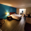 Отель Clover Inn & Suites, фото 28