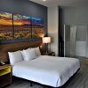 Отель Days Inn & Suites by Wyndham Downtown/University of Houston, фото 3