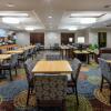 Отель Holiday Inn Express & Suites Rochester – Mayo Clinic Area, an IHG Hotel, фото 26
