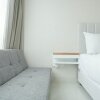 Отель Warm And Comfort Studio Room At Green Sedayu Apartment, фото 2