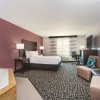 Отель La Quinta Inn & Suites by Wyndham Russellville, фото 19