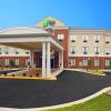 Отель Holiday Inn Express & Suites - Thornburg, S. Fredericksburg, an IHG Hotel, фото 1