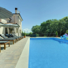 Отель Spacious Villa With Pool and Parasol in Rovinj, фото 15