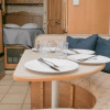 Отель travel in a fun way with this motorhome, фото 4