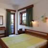 Отель Cathrin Suites, фото 2