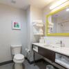 Отель Hampton Inn & Suites Dallas East, фото 10