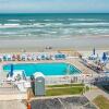 Отель Fantasy Island Resort, Daytona Beach Shores, фото 29