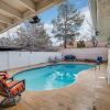 Отель Vibrant In Vegas - 4 Bd With Shimmering Pool! 4 Bedroom Home by RedAwning, фото 14