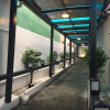 Отель In & Out Guest House, фото 12