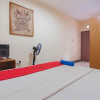 Отель OYO 370 Hotel Sofia Pangandaran, фото 7