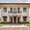 Отель SUPER OYO 3896 Villa Pesona Wisata Puncak, фото 1