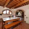 Отель La Badia 1 in Tavarnelle Val di Pesa, фото 10