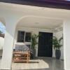 Отель Private 3 Bedroom Home in Gated Community B's Guest House, фото 1