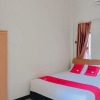Отель RedDoorz @ Pelangi Guest House, фото 2