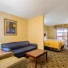 Отель Quality Inn & Suites, фото 4