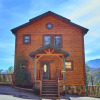 Отель Tennessee Walts 4 Bedroom Mountain View Home with Hot Tub, фото 1