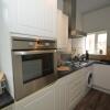 Отель Spacious and Homely 3 Bedroom Flat - SuiteLivin, фото 2