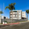 Отель La Quinta Inn & Suites by Wyndham San Diego Mission Bay, фото 16