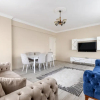 Отель Flat With Balcony 3 min to Public Transportation, фото 13