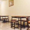 Отель RedDoorz near Surabaya Town Square, фото 8