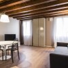 Отель Myplace Piazze Di Padova Duplex Apartment Via Dei Da Carrara, фото 35