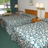 Отель Quarterpath Inn & Suites, фото 2
