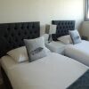 Отель High View Serviced Apartments в Кардиффе