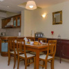 Отель George's Poet Maisonette, фото 9