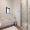 Отель Luxury Converted 1 Bedroom Rugby Near M1 and M6, фото 11