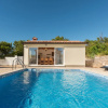 Отель Spacious Holiday Home with Beautiful Sea View From All Parts of the House, фото 15