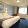 Отель Travelodge Hartlebury, фото 3