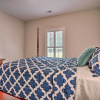 Отель Charming Mount Pleasant Home: 7 Miles to Beach!, фото 7