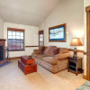 Отель K B M Resorts- Cbi-311 Upgraded 1bd, Wood Fireplace, Full Kitchen, Wifi, Walk to Slopes!, фото 2