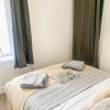 Отель The Rosebery Retreat By The Castle 1-bed Apartment, фото 17
