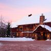 Отель Timberline Lodges by Fernie Lodging Co, фото 27