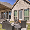 Отель Artsy East Austin Manor w/ Fire Pit < 1 Mi to Golf, фото 18