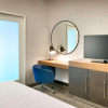Отель Hampton Inn  & Suites Anaheim Resort Convention Center, фото 13