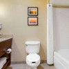 Отель Comfort Suites South Haven near I-96, фото 9