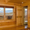 Отель Kings Mountain Lodge - 4 Br Cabin, фото 16