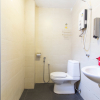 Отель ZEN Rooms Sahabat Guesthouse, фото 7