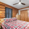 Отель Gorgeous Lake Front Real Log Home Snowmobile, фото 6