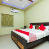Отель OYO 27902 Center Point The Hotel, фото 14