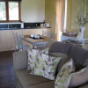 Отель Outlook Hill Vineyard Cottages, фото 15