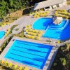 Отель Golden Dolphin Resort Via Caldas в Калдас-Новасе