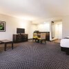 Отель La Quinta Inn & Suites by Wyndham Myrtle Beach - N Kings Hwy, фото 5